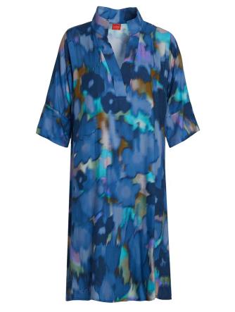 Blured Autum duCarly